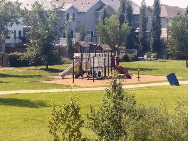 House for rent in Fort Saskatchewan, Alberta