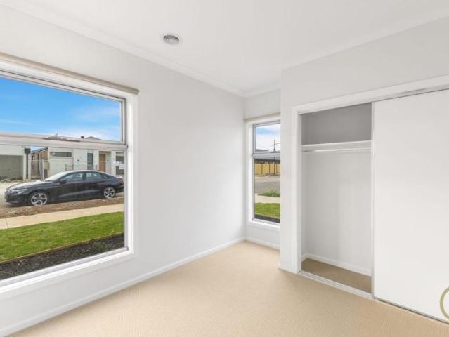 House for sale in Fraser, Australian Capital Territory