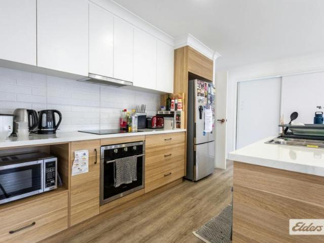 House for sale in koala park, Gatton