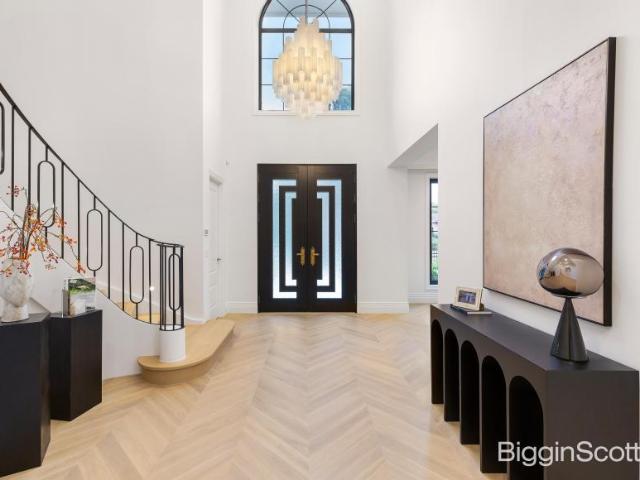 House for sale in Glen Waverley, Melbourne