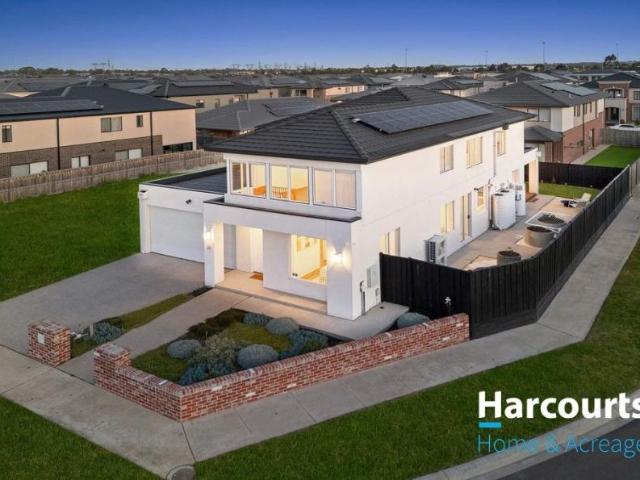 House for sale in Lyndhurst, Melbourne