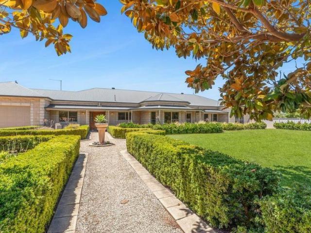House for sale in Lyrup, Renmark Paringa Council