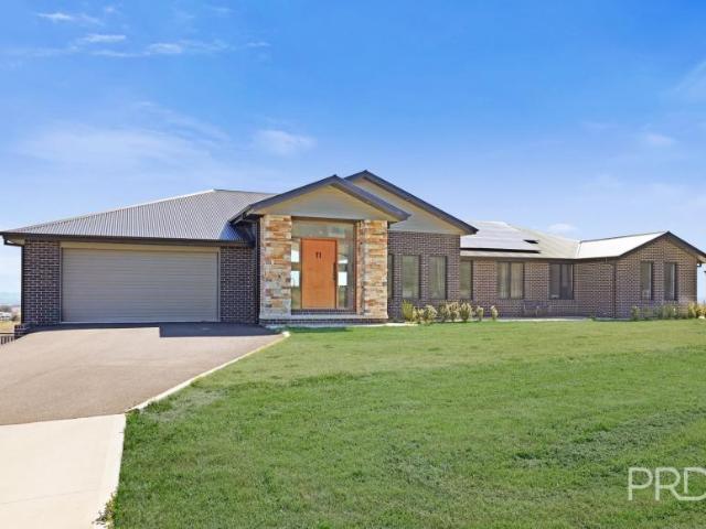 House for sale in Moore Creek, Tamworth Regional Council