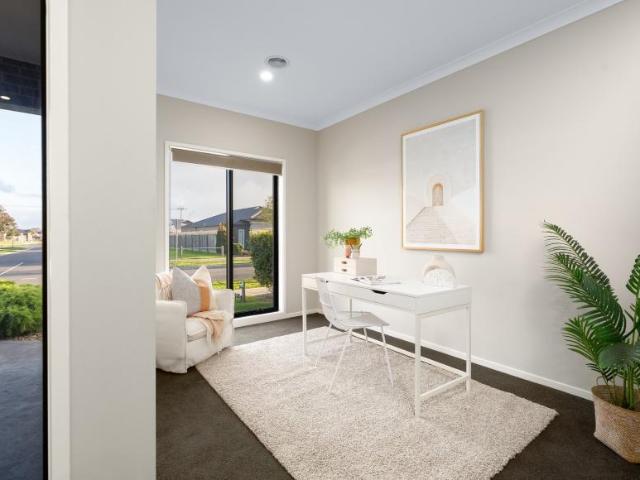 House for sale in Armstrong Creek Central, Geelong