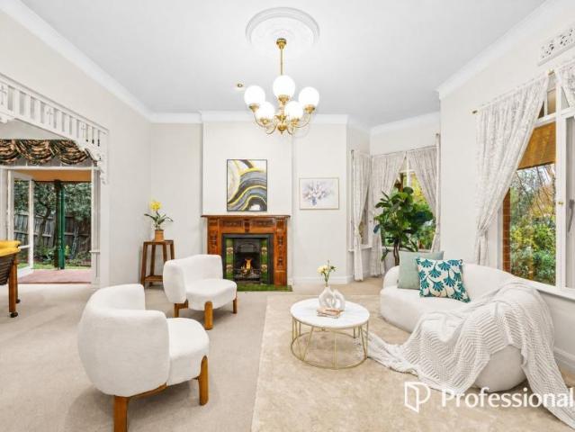House for sale in Mount Waverley, Melbourne