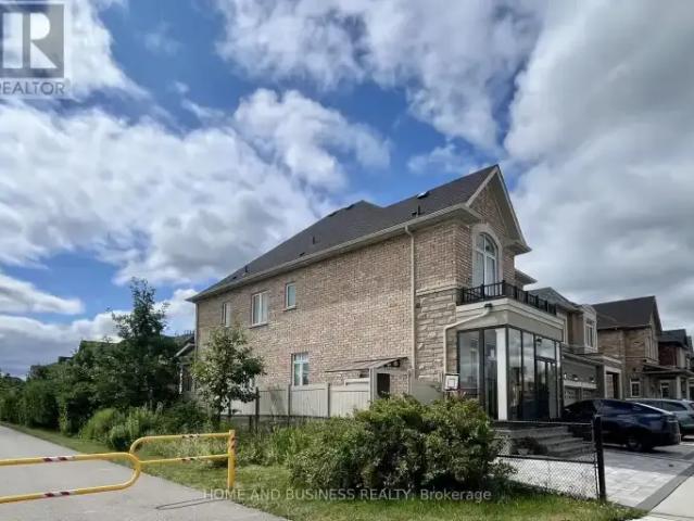 House for rent in Oakville, Ontario