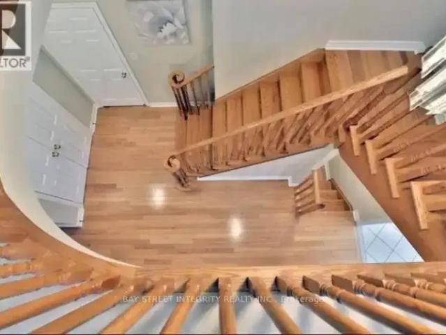 House for rent in Oakville, Ontario
