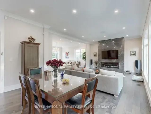House for rent in Oakville, Ontario