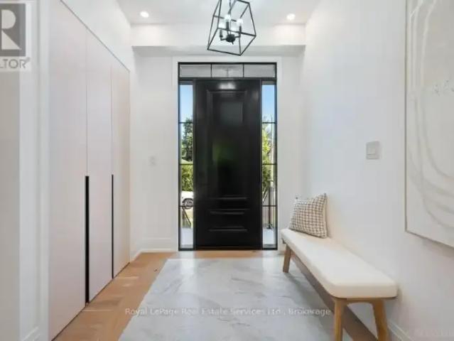 House for rent in Oakville, Ontario
