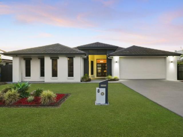 House for sale in Oxenford, Gold Coast City