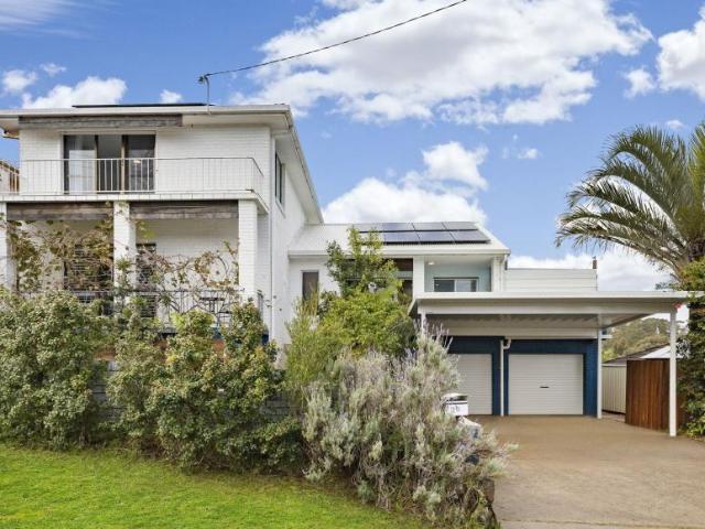 House for sale in Port Macquarie, Port Macquarie-Hastings Council
