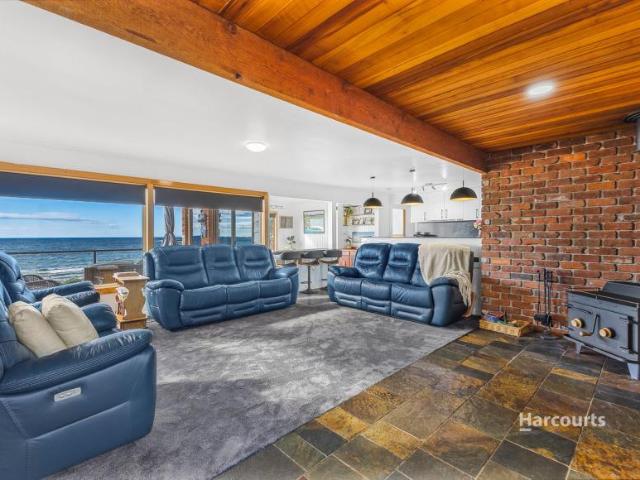 House for sale in Preservation Bay, Penguin