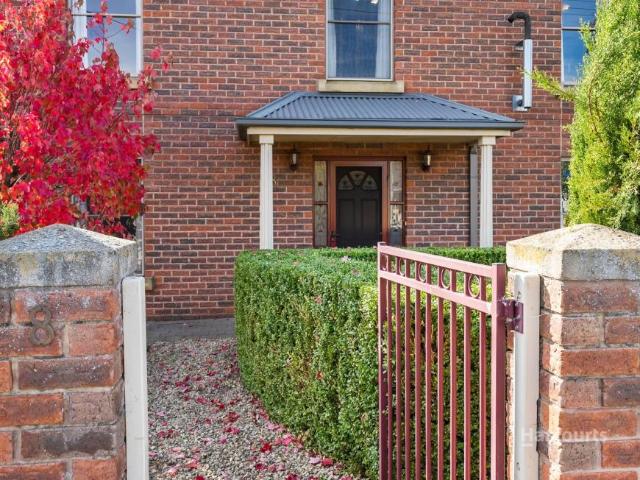 House for sale in Richmond, Hobart
