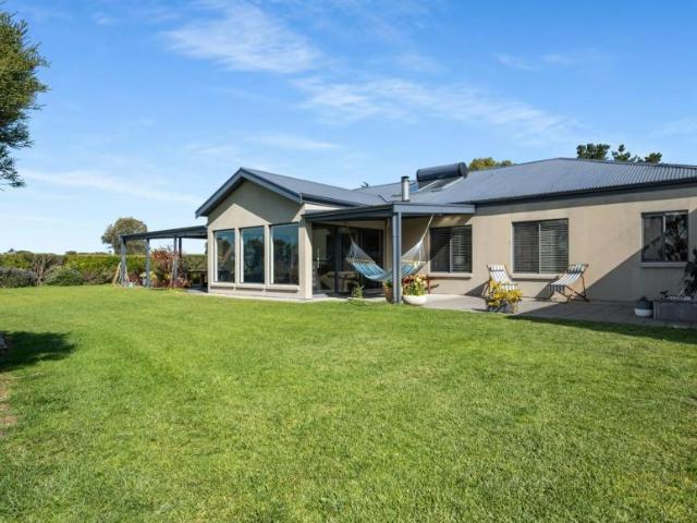 House for sale in Mount Benson, Robe