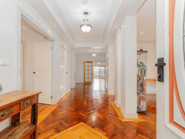House for sale in Roxburgh Park, Melbourne