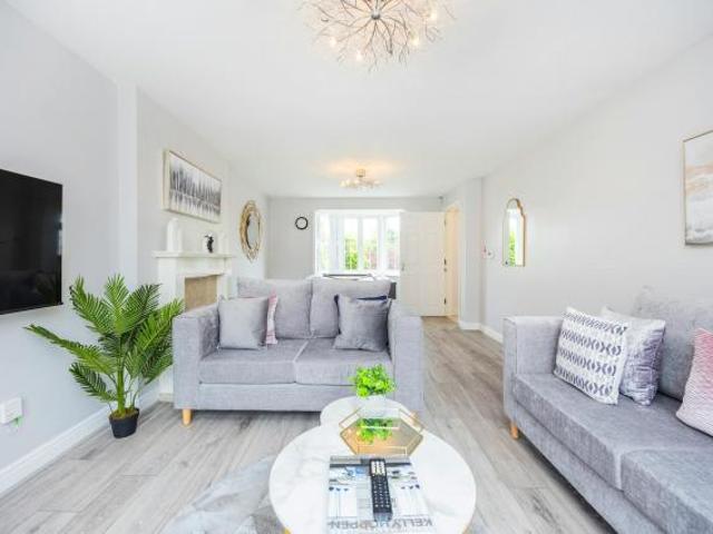 House for rent in Eden Village, Oad Street