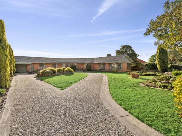 House for sale in Springvale South, Melbourne