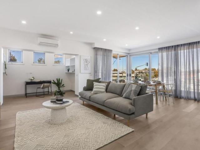 House for sale in Sydenham, Melbourne