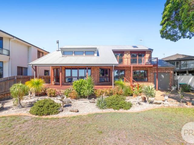 House for sale in Tea Gardens, Mid-Coast Council