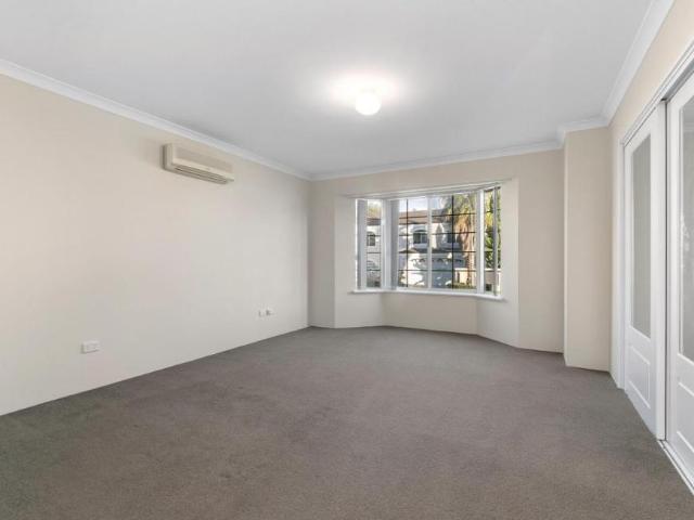 House for sale in Waterford, City of South Perth