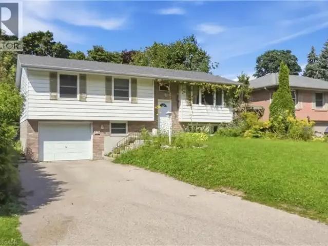 House for rent in Waterloo, Ontario
