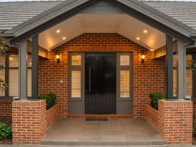 House for sale in Riverbend, Melbourne