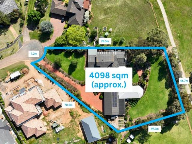House for sale in Riverbend, Melbourne