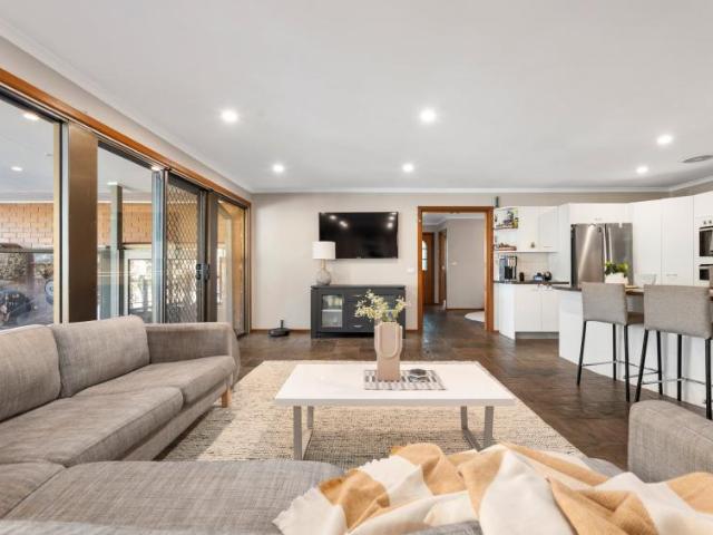 House for sale in Wheelers Hill, Melbourne