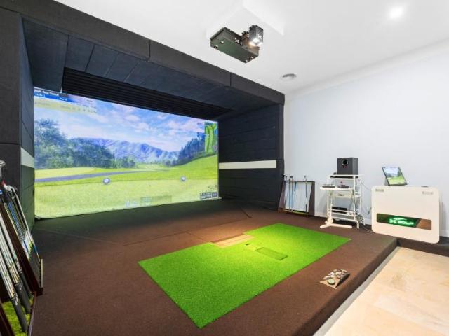 House for sale in Wheelers Hill, Melbourne