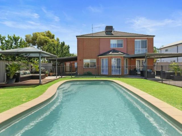 House for sale in Yarrawonga, Shire of Moira