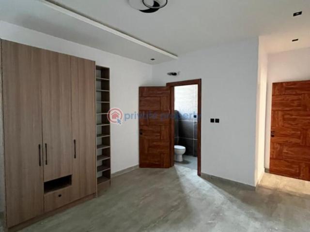 House for rent in Eti Osa, Lagos