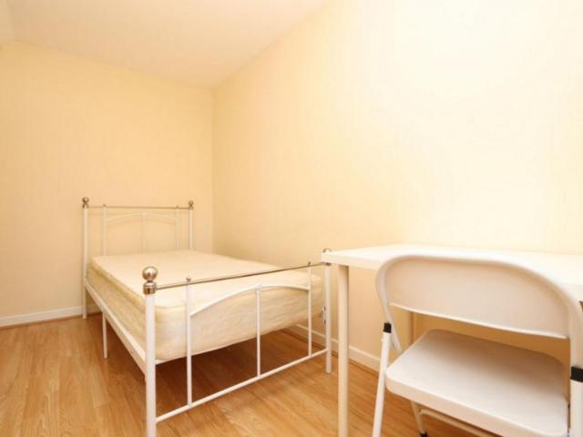 Room for rent in Blackwall, Greater London