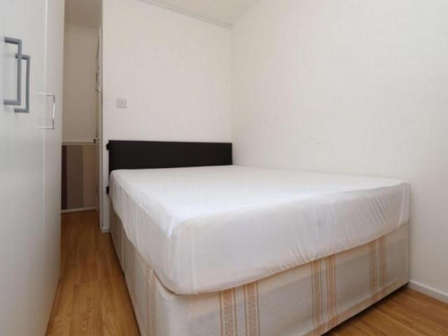 Room for rent in Old Ford, Bow