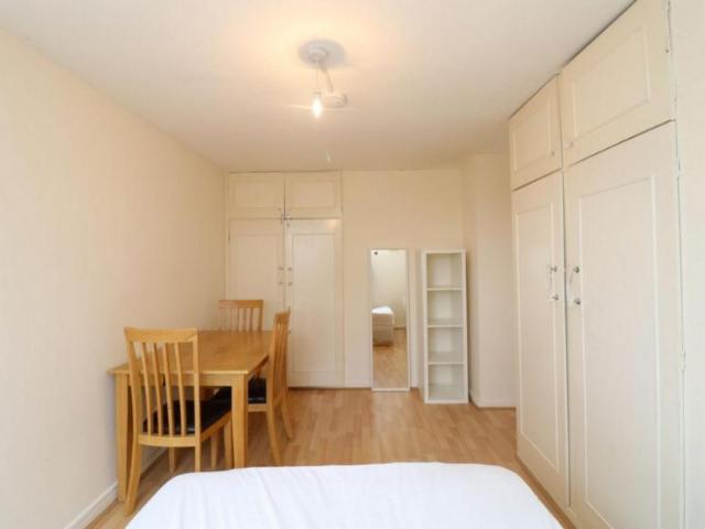 Room for rent in Old Ford, Bow