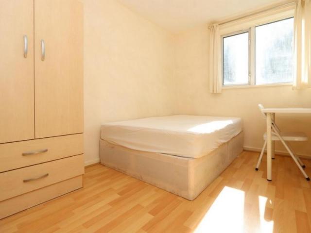 Room for rent in Old Ford, Bow