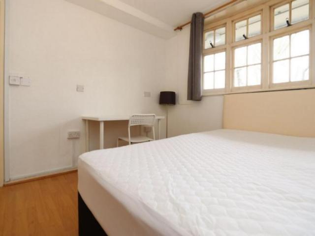 Room for rent in Old Ford, Bow