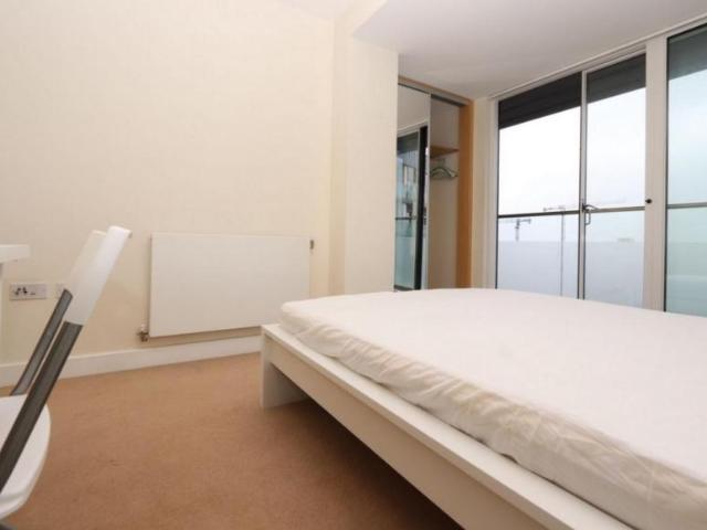Room for rent in East Greenwich, Greater London