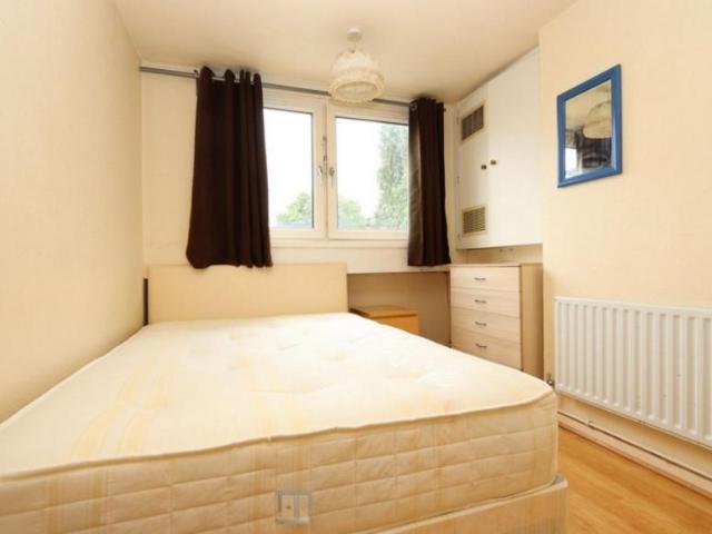Room for rent in Globe Town, Greater London