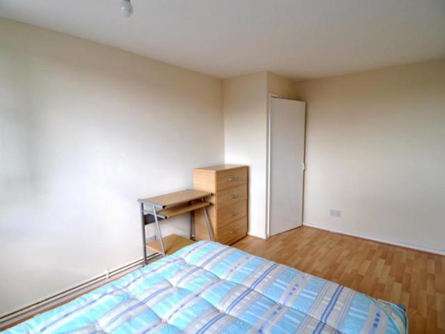 Room for rent in Stepney, Greater London