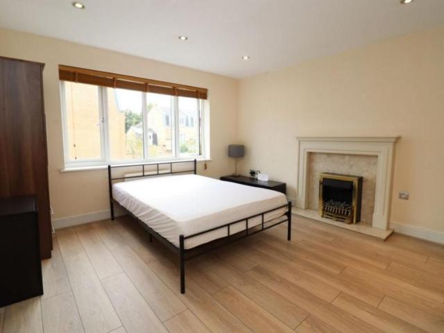 Room for rent in Greater London