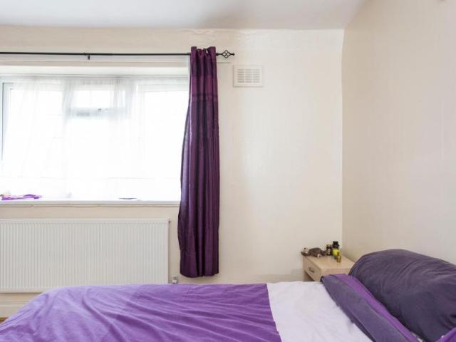 Room for rent in Greater London