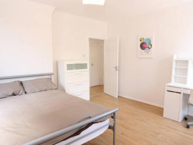 Room for rent in Bromley-by-Bow, Bow