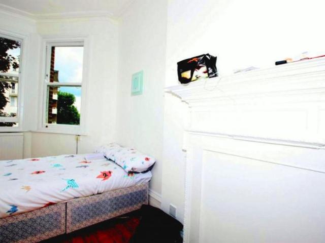Room for rent in West Hampstead, Greater London