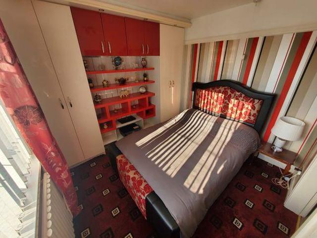 Room for rent in Haddon, East Midlands