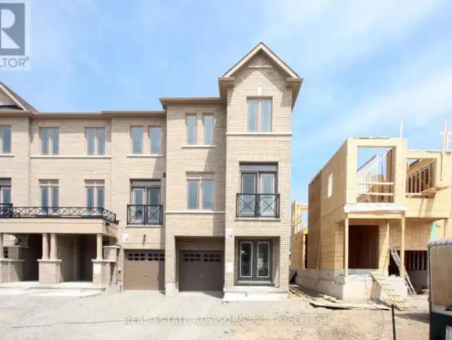 Townhouse for rent in Bradford West Gwillimbury, Ontario