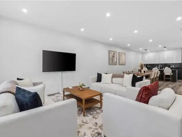 Townhouse for rent in Queen Alexandra, Edmonton