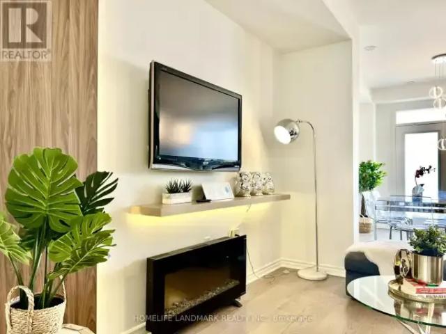 Townhouse for rent in Oakville, Ontario