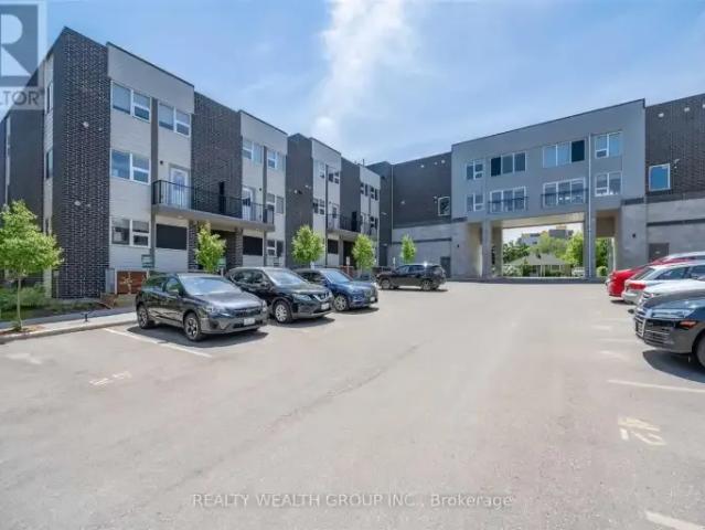 Townhouse for rent in Waterloo, Ontario