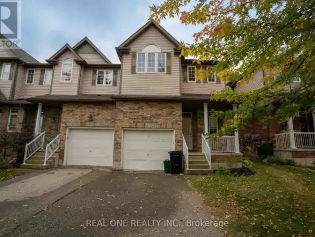 Townhouse for rent in Waterloo, Southwestern Ontario