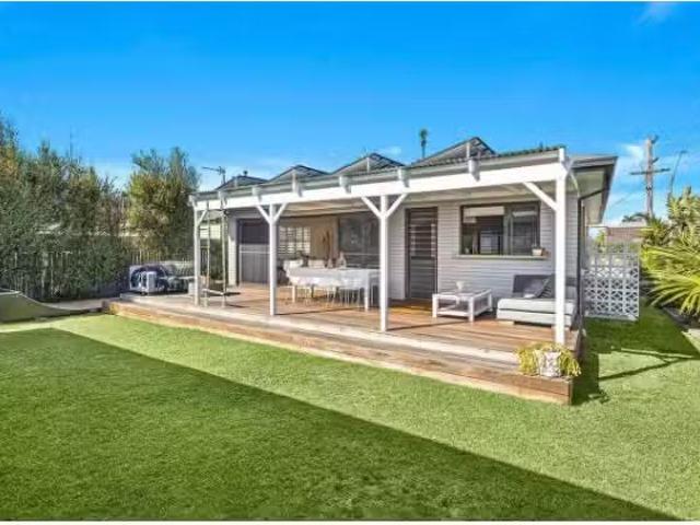 House for rent in Wollongong West, New South Wales
